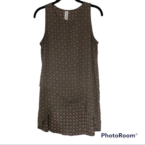 Evereve Allison Joy Floral Olive Sleeveless Tank Blouse | S - Picture 1 of 7